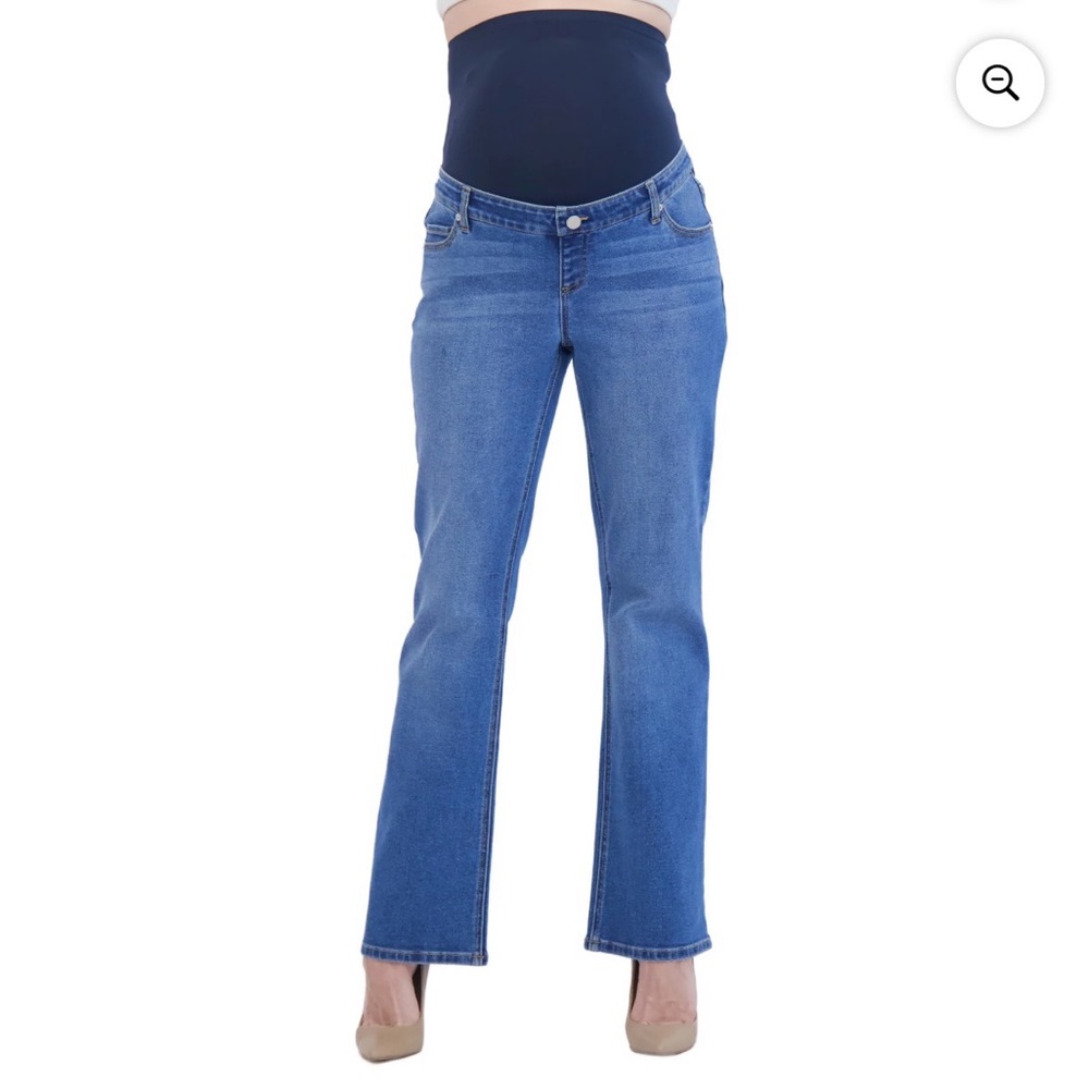 Time and Tru Women's Boot Cut Jeans in Blue